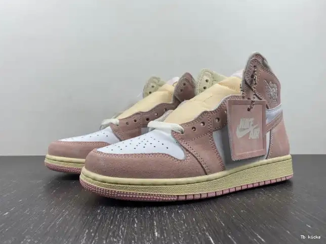 Rep TBK 1 (Women's) Air Jordan OG High Pink FD2596-600 Washed Retro 0422